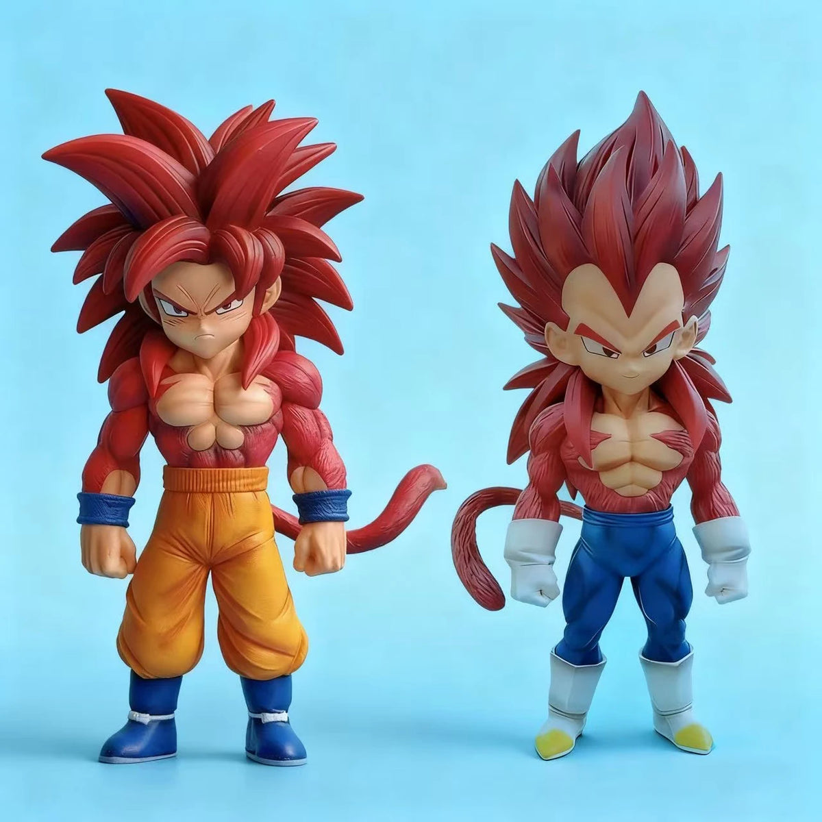 Coppia di action figure Dragon Ball - Goku e Vegeta in pelliccia rossa