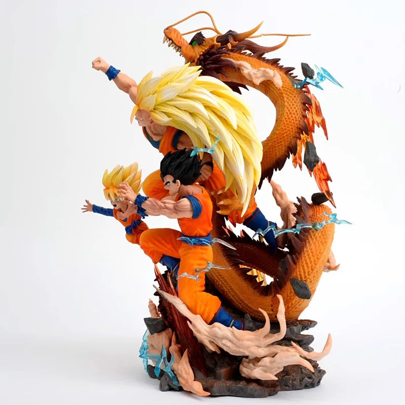 Dragon Ball figurine - Goku Super Saiyan 3 and golden dragon