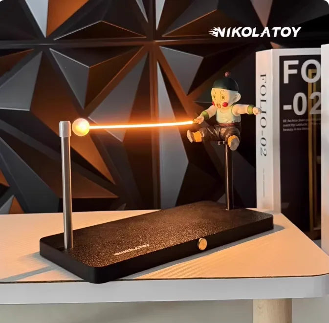 Dragon Ball figurine lamp - Goku Super Saiyan and blue energy ball