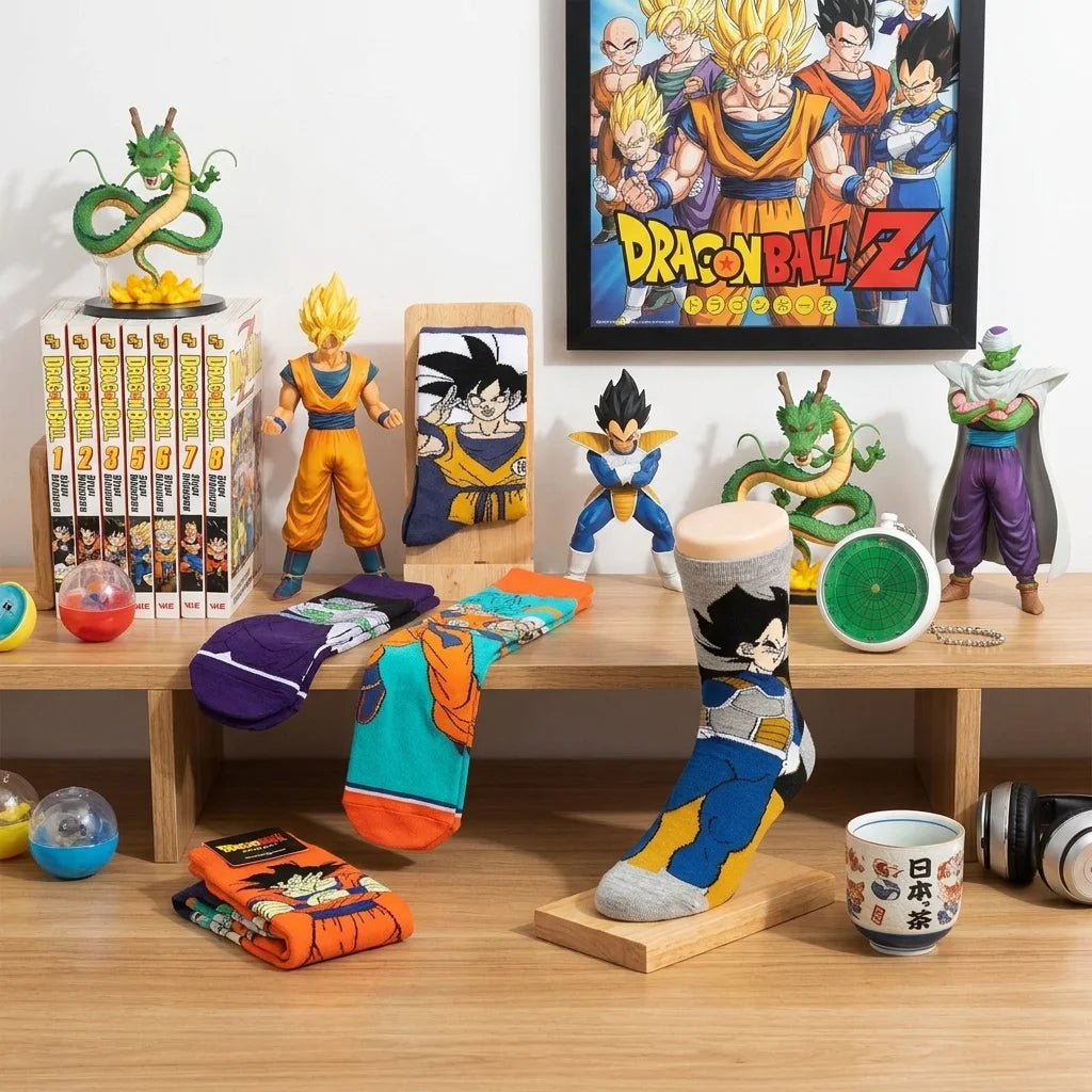 Chaussettes violettes Dragon Ball - Piccolo aux bras croisés