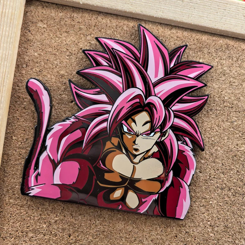 Pin's Dragon Ball Daima - Goku Super Saiyan 4 aux cheveux magenta