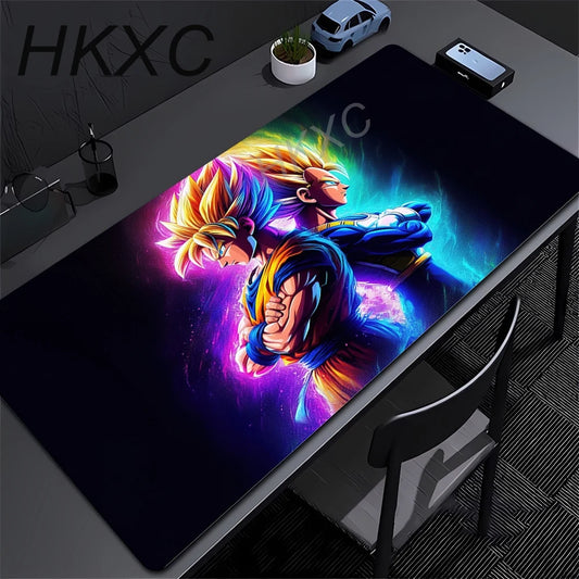 Tapis de souris Dragon Ball - Goku Super Saiyan de profil aux reflets néon