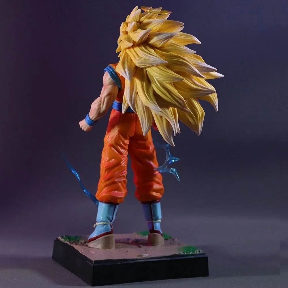 Figura Dragon Ball - Goku Super Saiyan 3 con cabeza intercambiable