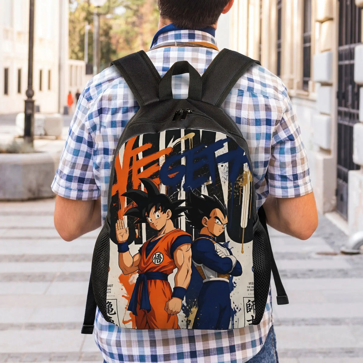 Sac à dos bleu et orange Dragon Ball - Goku et Vegeta dos à dos