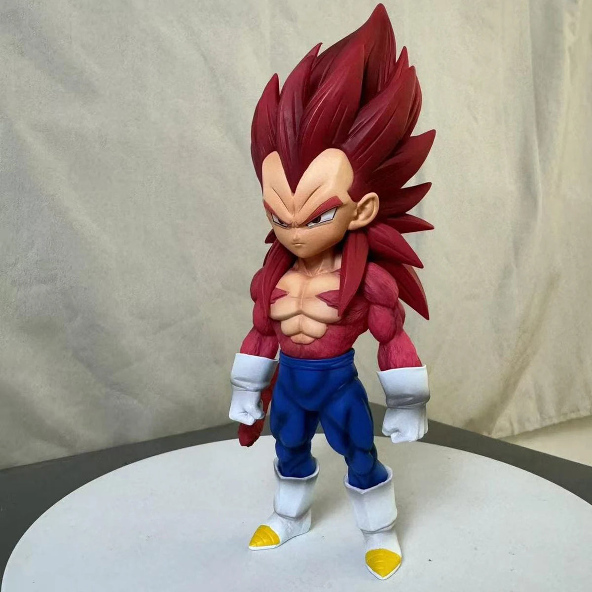 Coppia di action figure Dragon Ball - Goku e Vegeta in pelliccia rossa