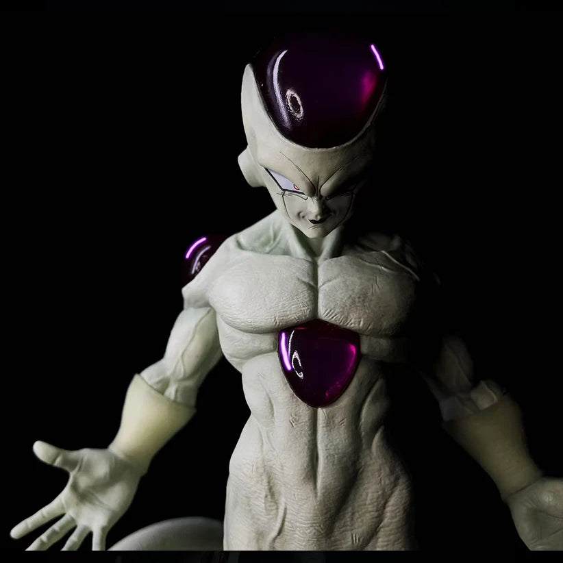 Dragon Ball figurine - Frieza final form on blue base