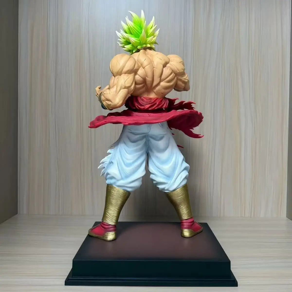 Action figure Dragon Ball - Broly Super Saiyan leggendario su base nera