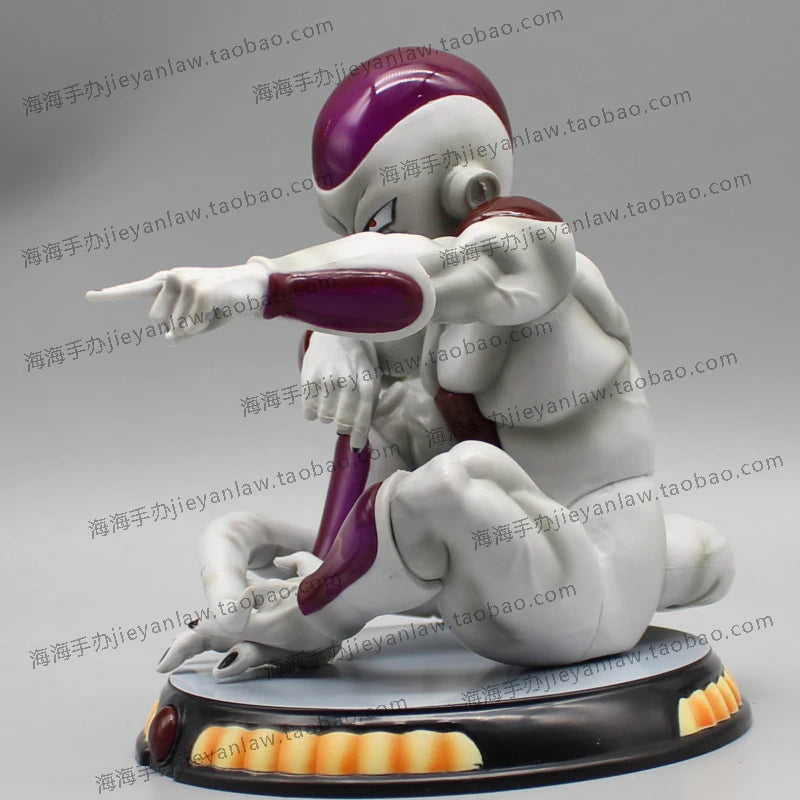 Figurine Dragon Ball - Freezer assis en forme finale