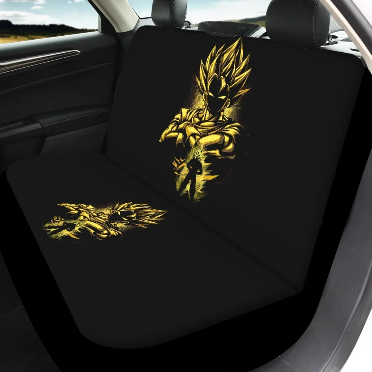 Black front seat covers Dragon Ball - Goku Super Saiyan back in golden strokes