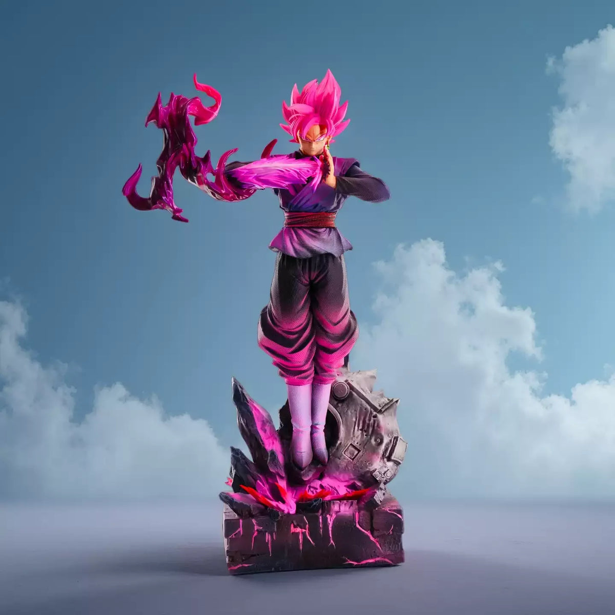 Dragon Ball beeldje - Black Goku Rosé en paars blad voor de maan