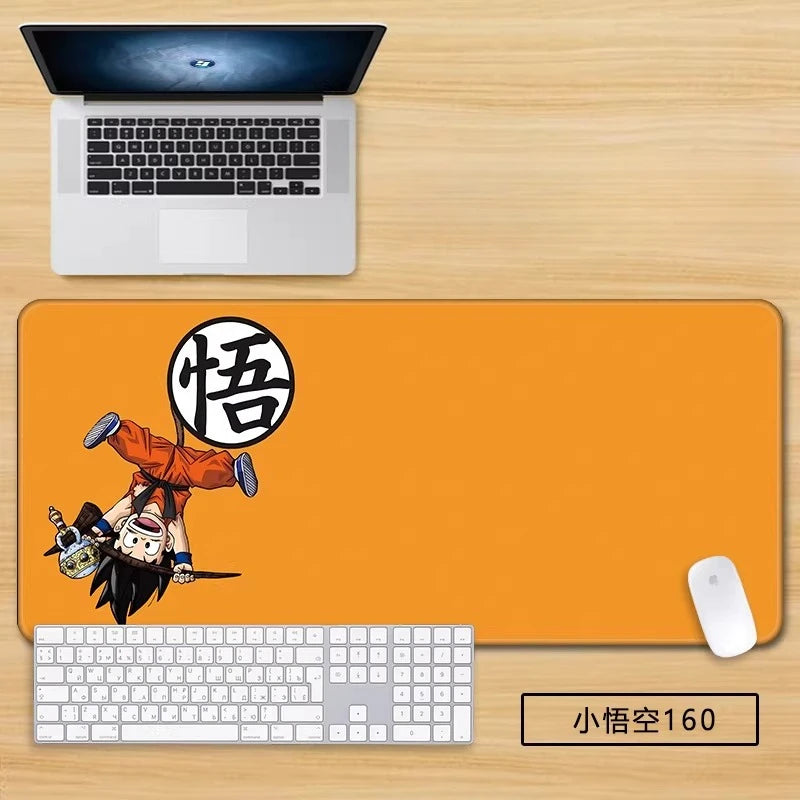 Tapis de souris blanc Dragon Ball - Goku enfant en gros plan