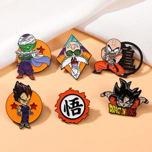 Pin's colorés Dragon Ball - Piccolo Tortue Géniale Krilin et Saiyans