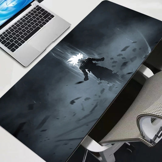 Tapis de souris gris Dragon Ball - Goku en silhouette et énergie blanche