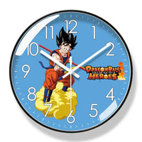 Goku sur le nuage magique et cadre noir