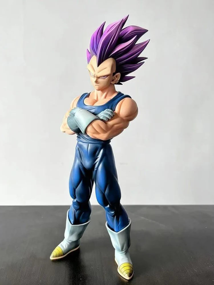 Figurine Dragon Ball - Vegeta aux bras croisés et tête interchangeable