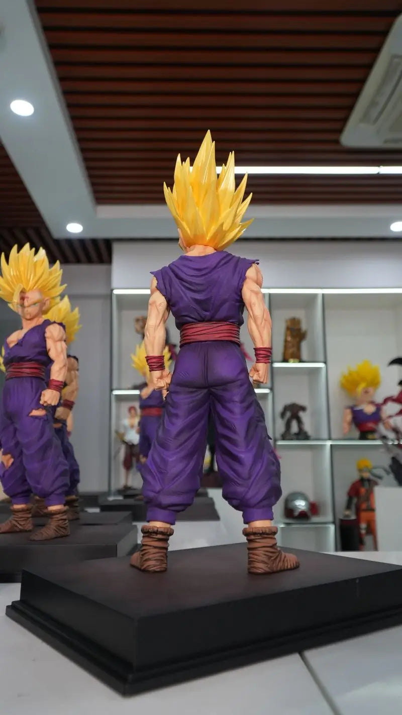 Figura Dragon Ball - Gohan Super Saiyan 2 herido