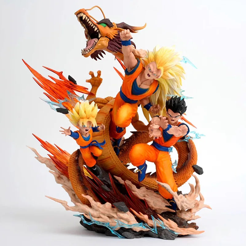 Dragon Ball figurine - Goku Super Saiyan 3 and golden dragon